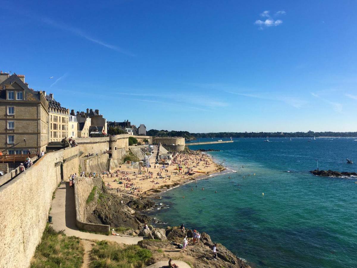 Le Gite De Mireloup Plerguer Extérieur photo