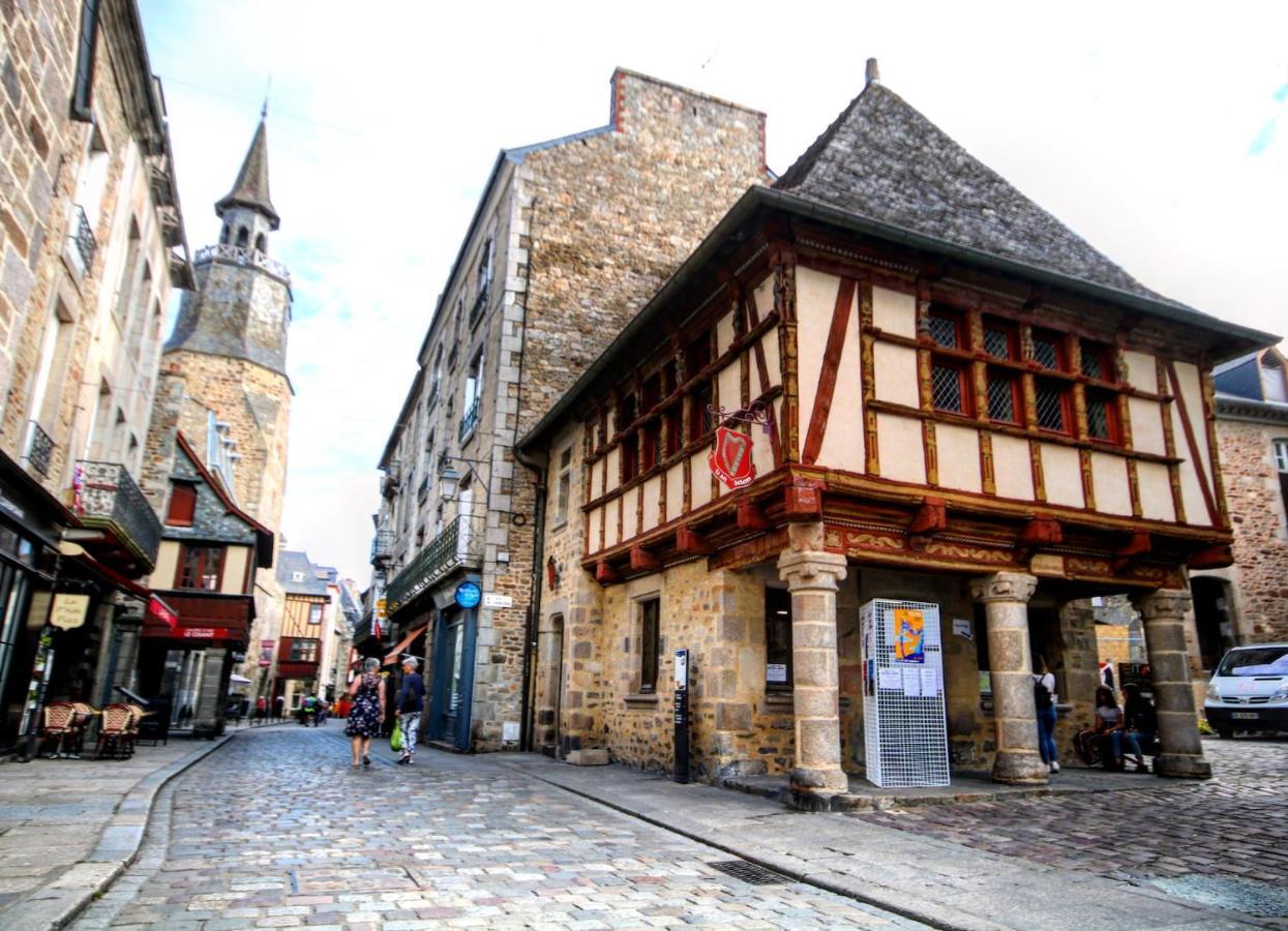 Le Gite De Mireloup Plerguer Extérieur photo